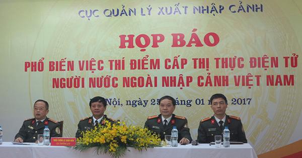 cục xuất nhập cảnh